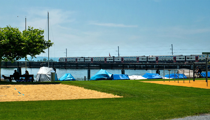Viele Schulen Rapperswil-Jona befinden sich in der Nähe vom Zürichsee