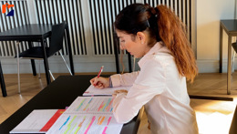 Vorschaubild des Videos «Sachbearbeiter Sozialversicherung für die berufliche Karriere und private Zwecke»