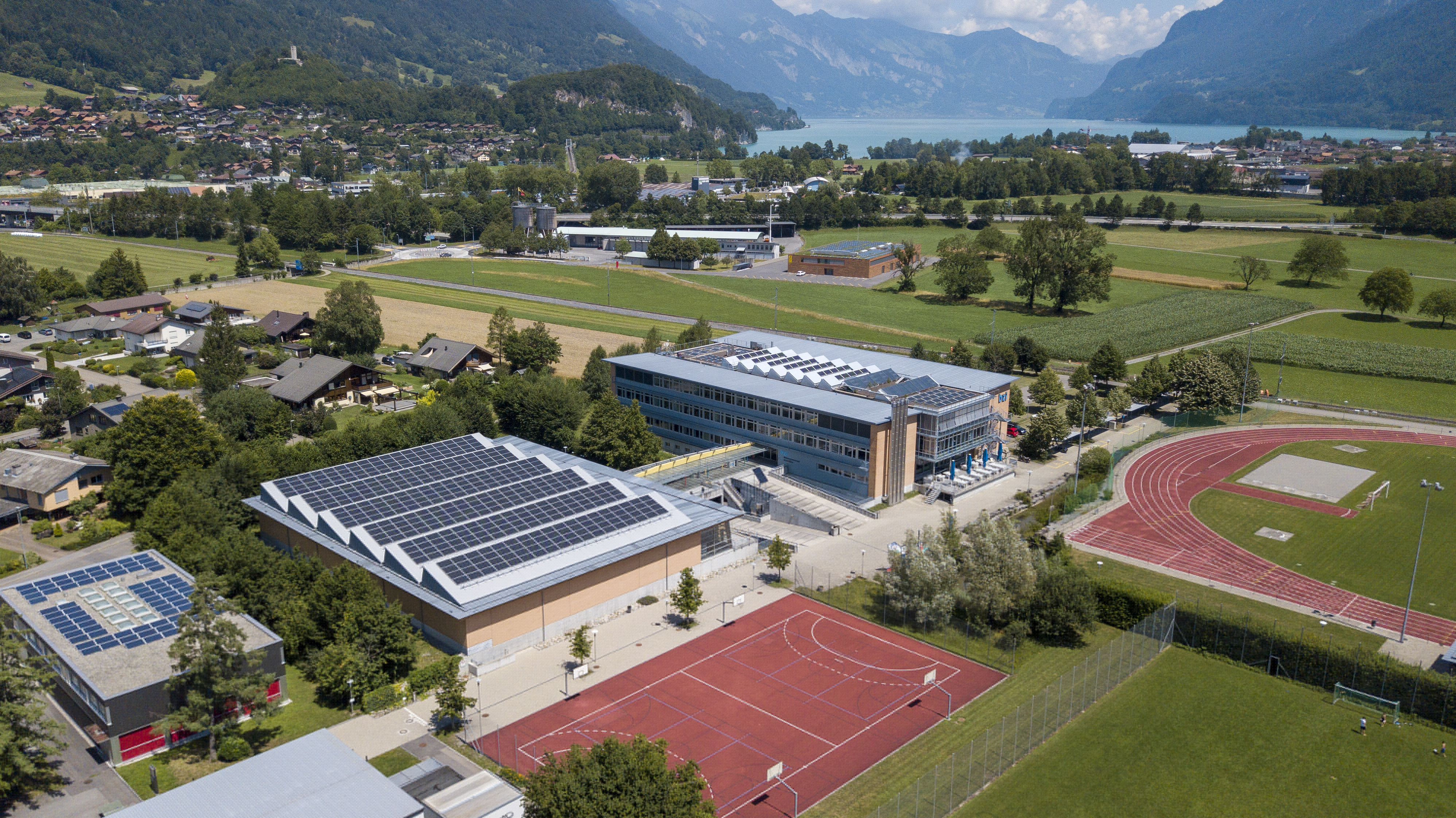Schulanlage Interlaken bzi