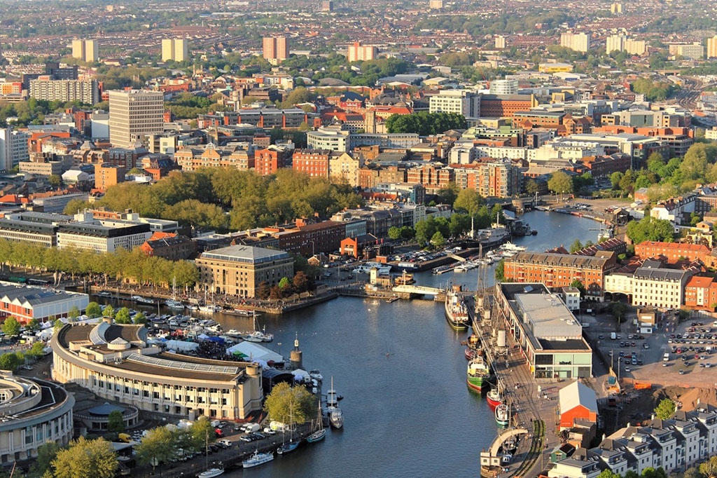 Bristol ist die grösste Stadt im Südwesten von England